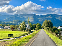 Mountain views near Pierrefitte-Nestalas on the eBike route